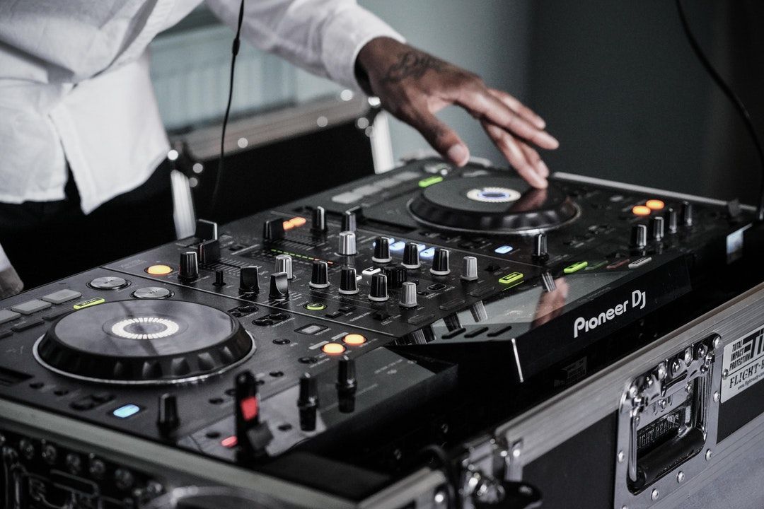Things You Need to Know Before Renting Sound Equipment Things You Need to Know Before Renting Sound Equipment