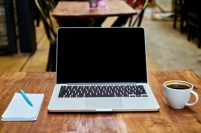 Why Does Laptop Rental Have an Edge Over Tablet Rental? Why Does Laptop Rental Have an Edge Over Tablet Rental?