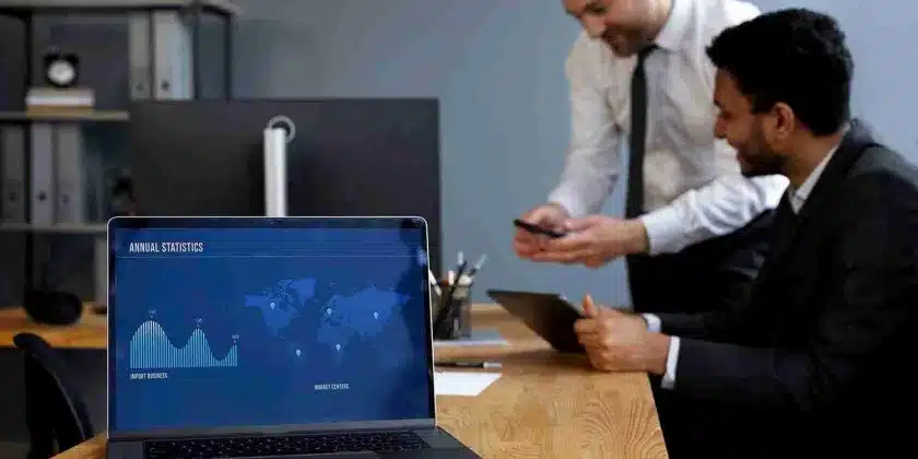 How do Laptop Rentals Reduce Business Costs?